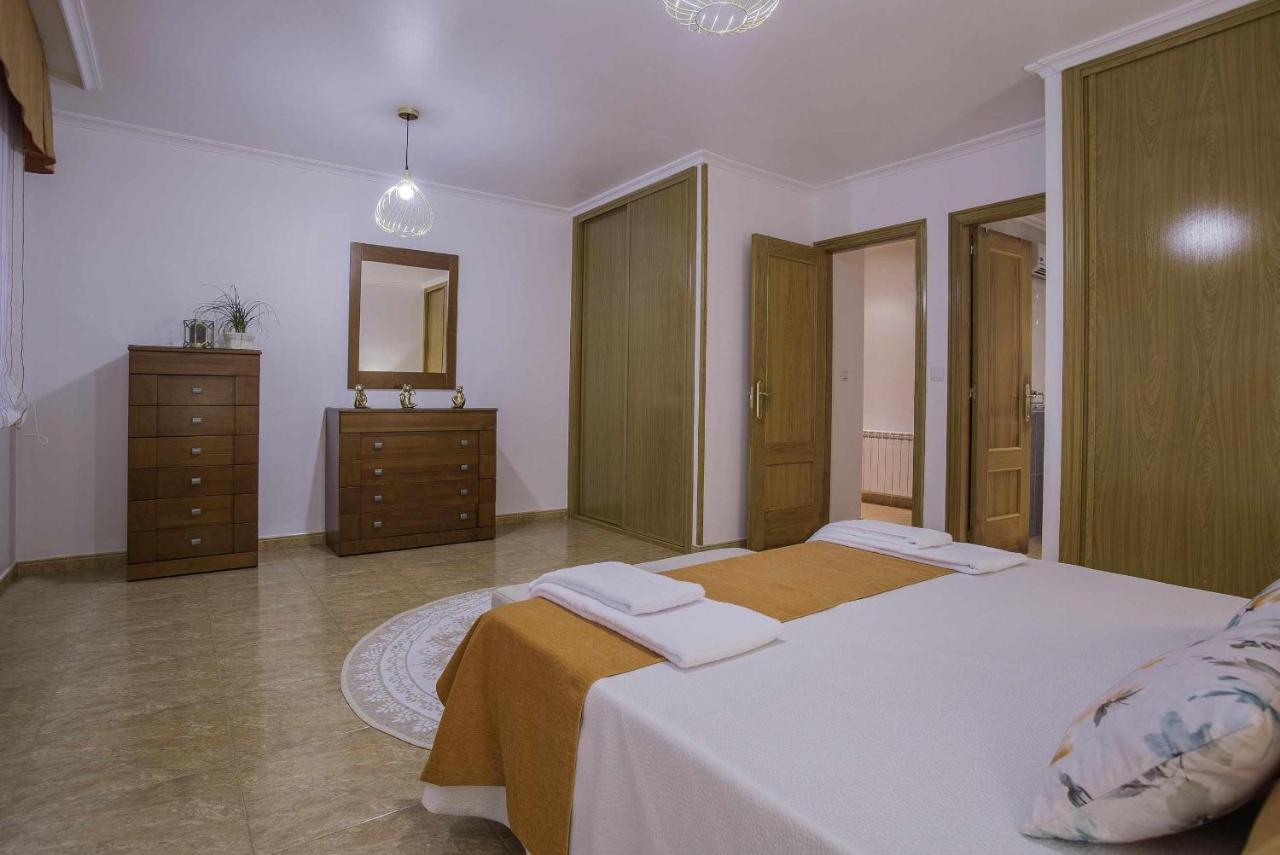 Apartamento En Raxo Понтеведра Экстерьер фото